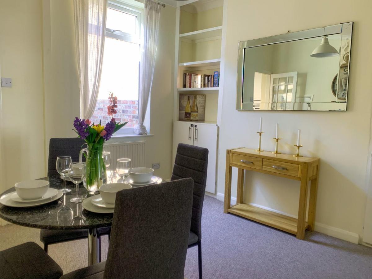 Park Crescent - Quaint Victorian With Free Parking Casa de férias York